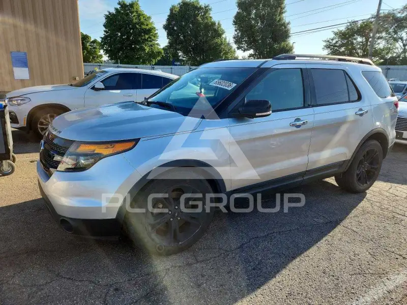 2014 Ford EXPLORER photo