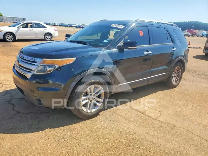 2014 Ford EXPLORER photo