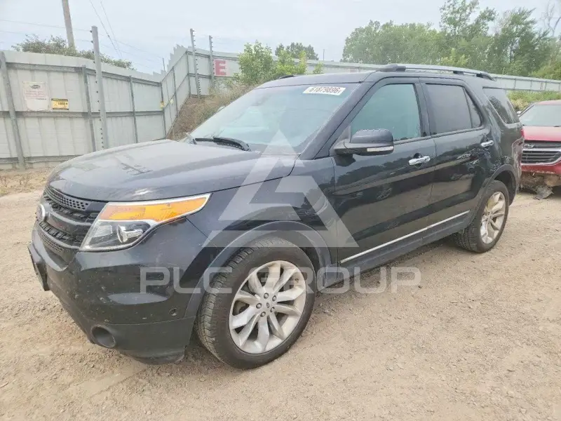 2014 Ford EXPLORER photo