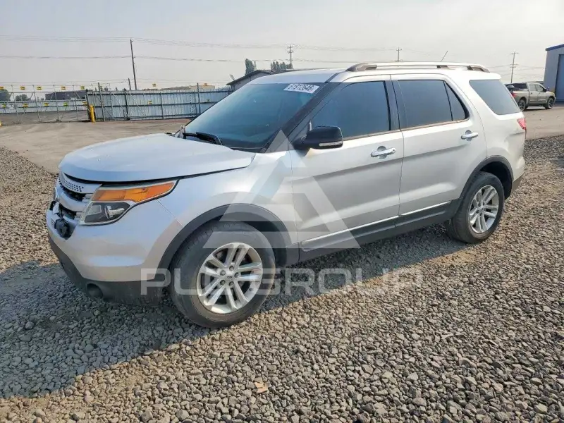 2014 Ford EXPLORER photo