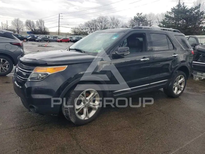 2014 Ford EXPLORER photo
