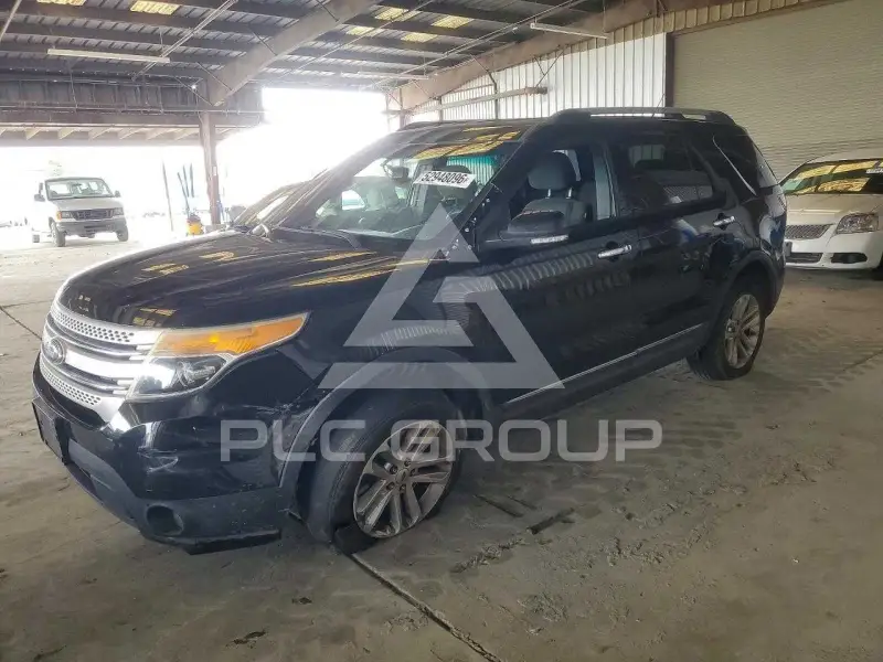 2014 Ford EXPLORER photo
