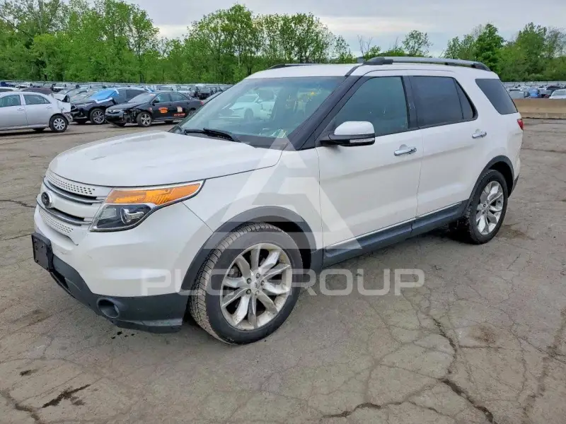 2014 Ford EXPLORER photo