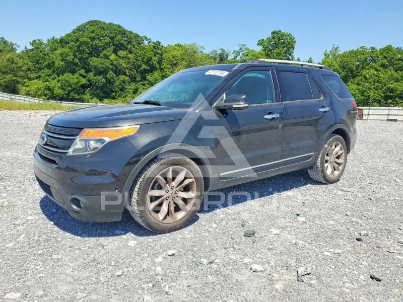 2014 Ford EXPLORER photo
