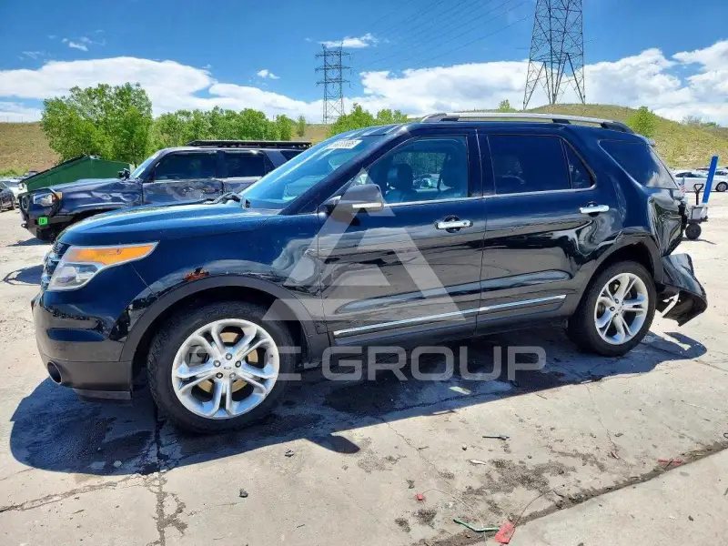 2014 Ford EXPLORER photo