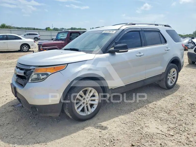 2014 Ford EXPLORER фото