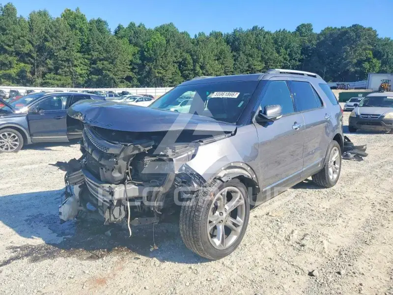 2014 Ford EXPLORER photo