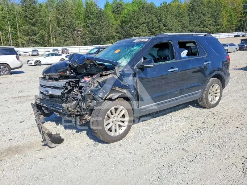 2014 Ford EXPLORER photo