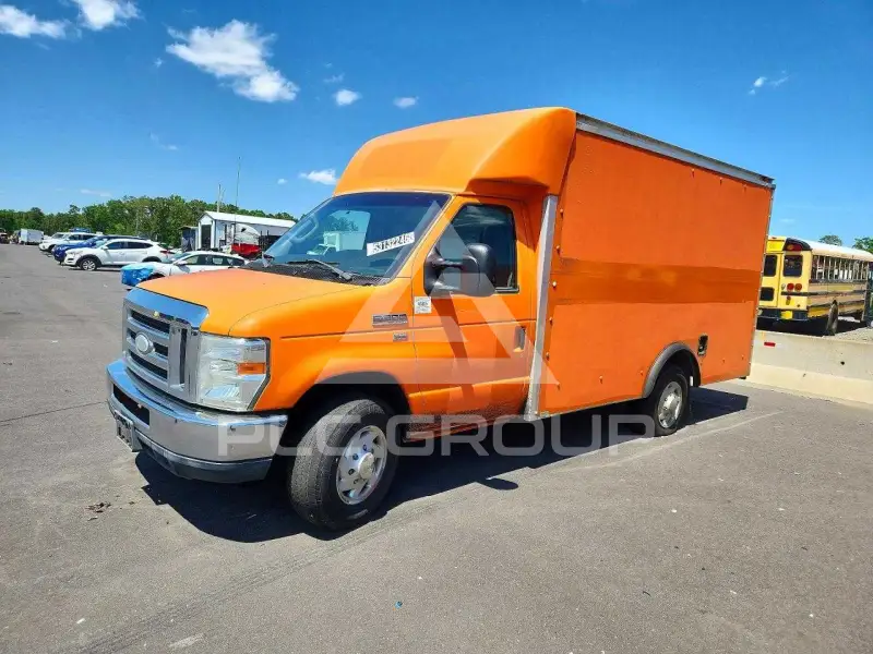 2014 Ford ECONOLINE photo