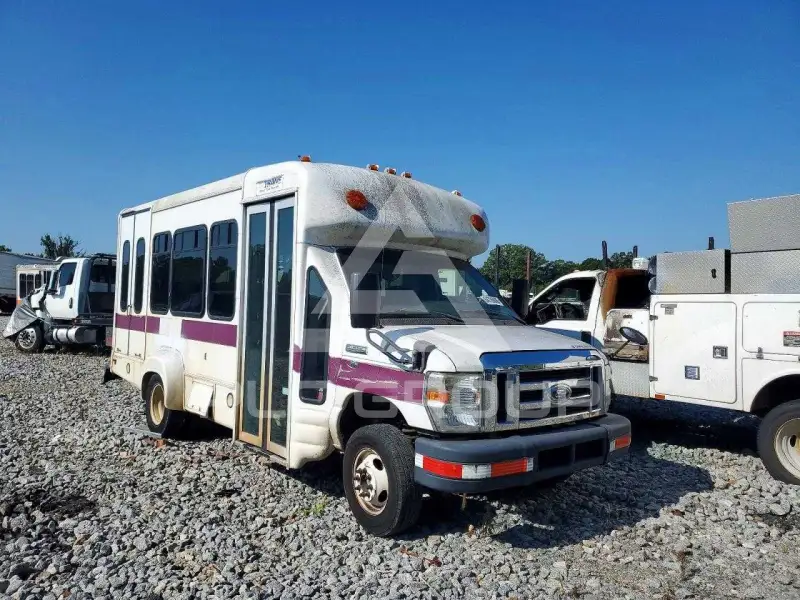 2014 Ford ECONOLINE photo