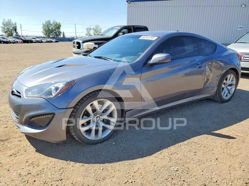 2014 Hyundai Genesis photo