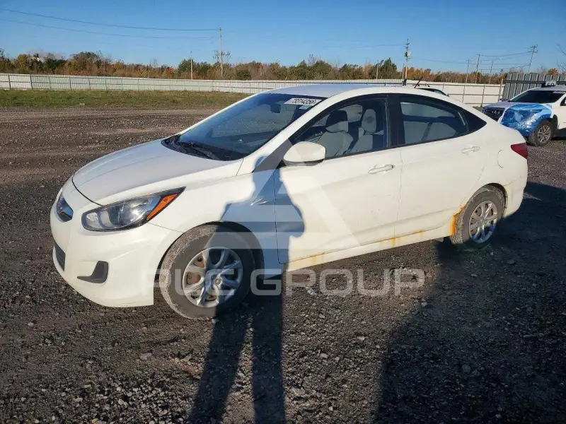 2014 Hyundai Accent фото