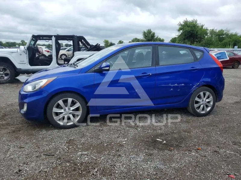 2014 Hyundai Accent фото