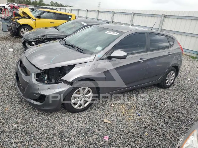 2014 Hyundai Accent фото