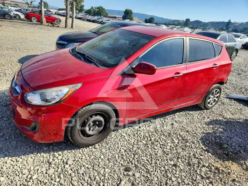 2014 Hyundai Accent photo