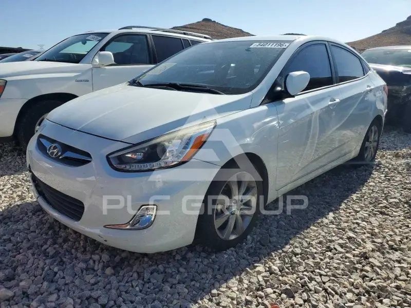2014 Hyundai Accent photo