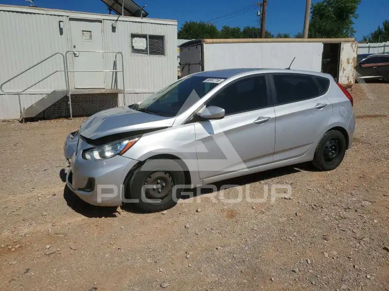 2014 Hyundai Accent photo