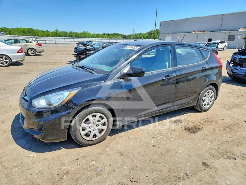 2014 Hyundai Accent фото