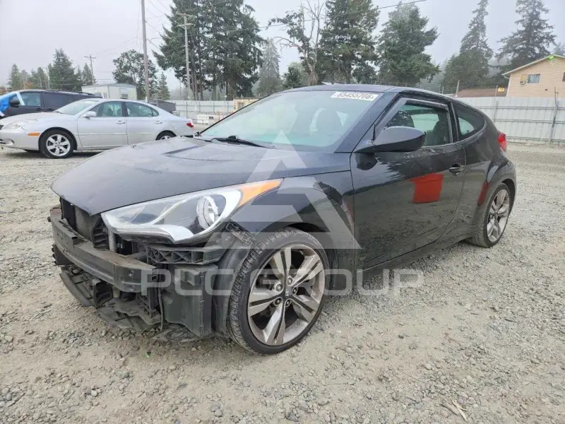 2014 Hyundai Veloster photo