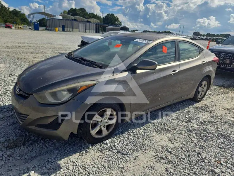 2014 Hyundai Elantra photo
