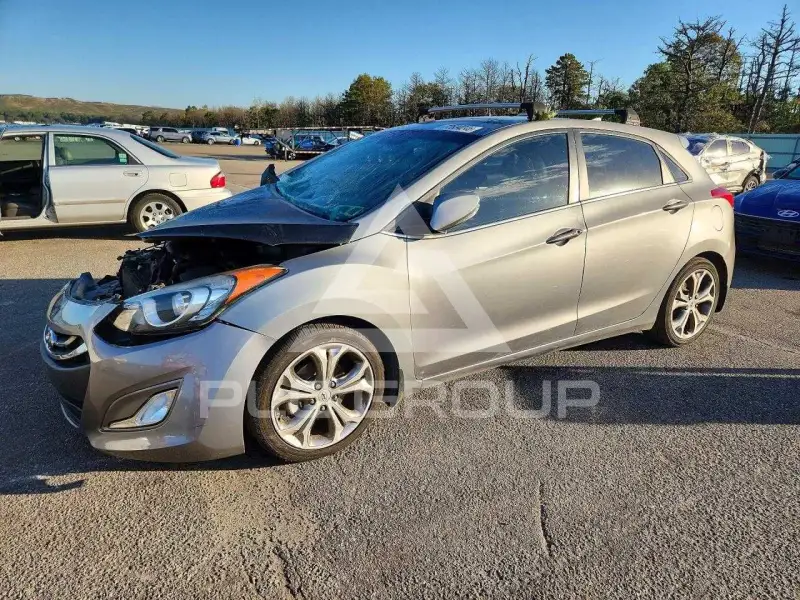 2014 Hyundai Elantra photo