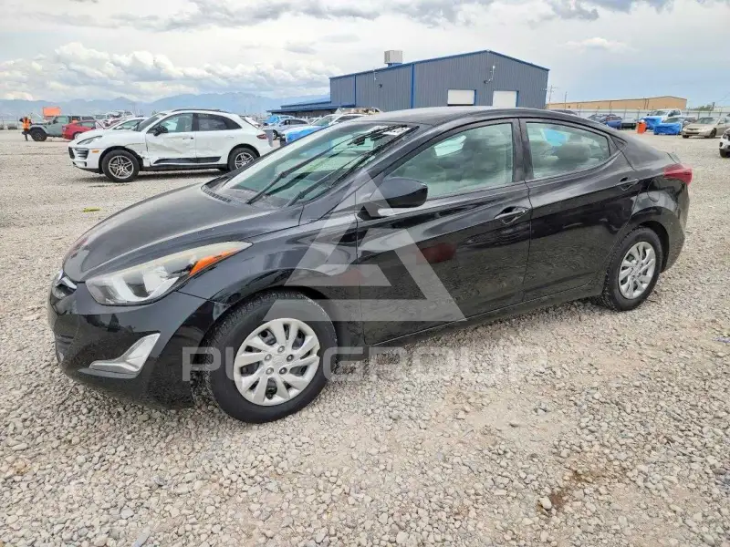 2014 Hyundai Elantra photo