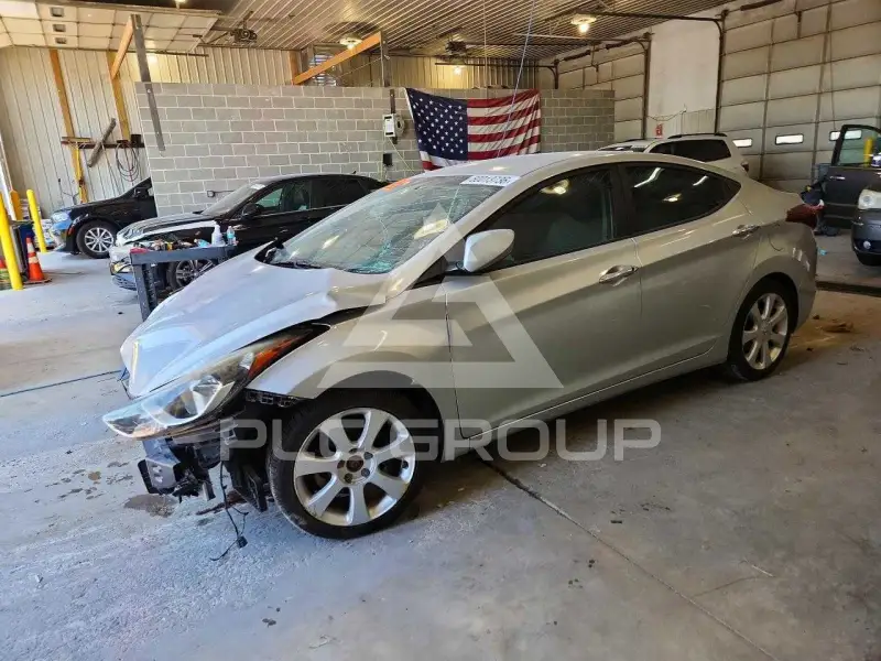 2014 Hyundai Elantra photo