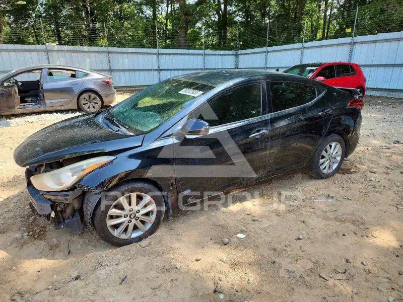 2014 Hyundai Elantra photo