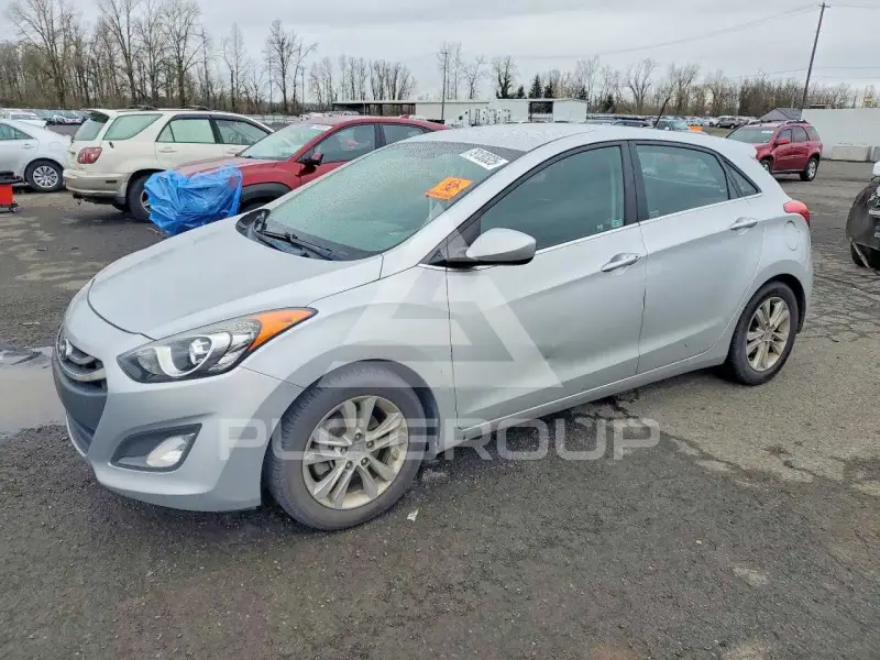 2014 Hyundai Elantra photo