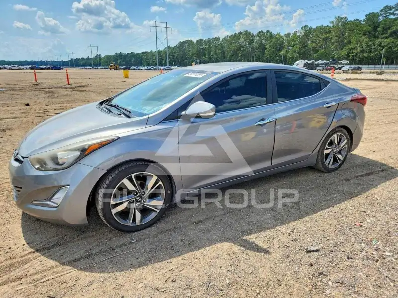 2014 Hyundai Elantra photo