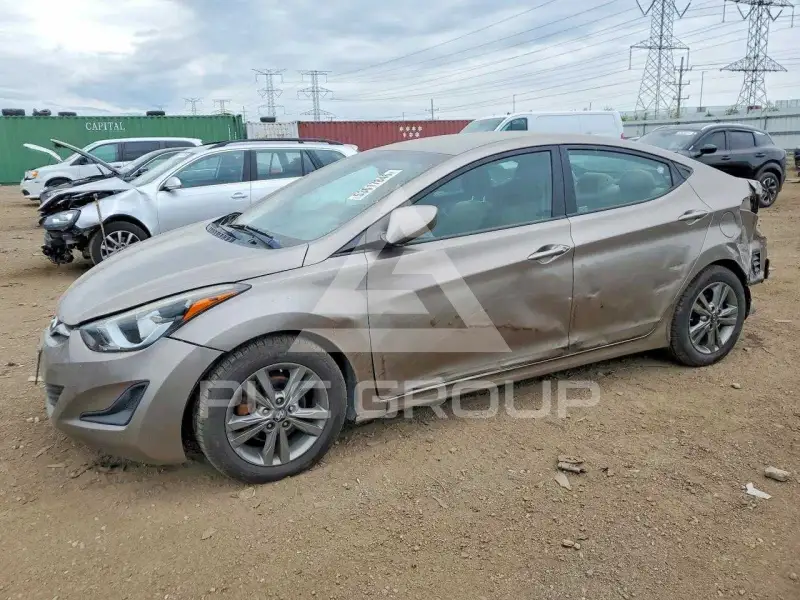 2014 Hyundai Elantra photo