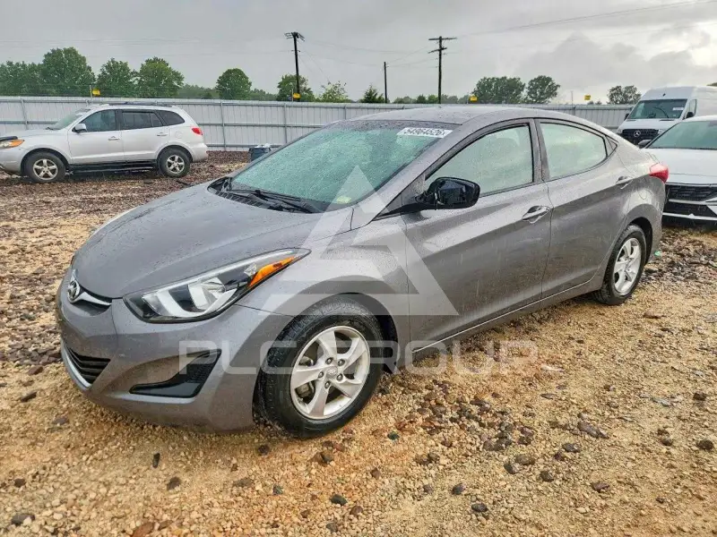 2014 Hyundai Elantra photo