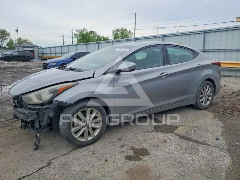 2014 Hyundai Elantra photo