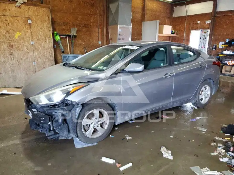 2014 Hyundai Elantra photo
