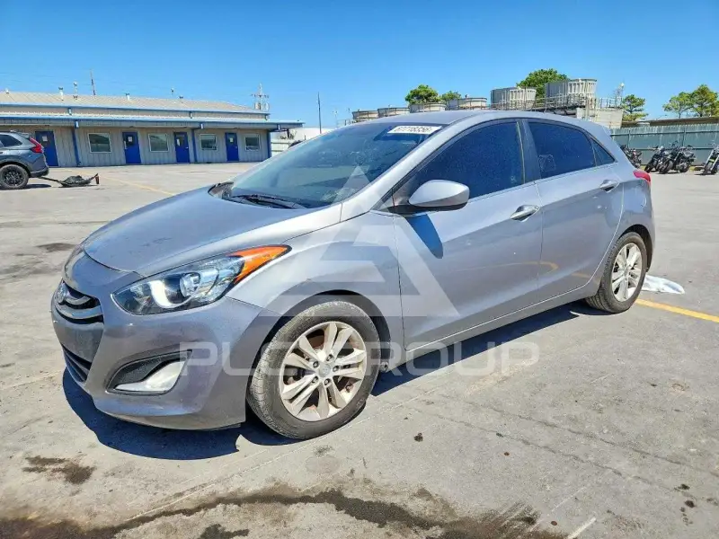 2014 Hyundai Elantra photo