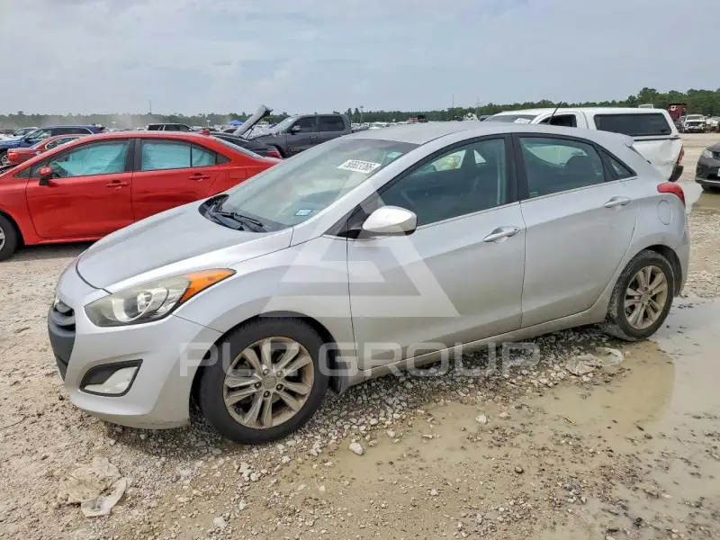 2014 Hyundai Elantra photo