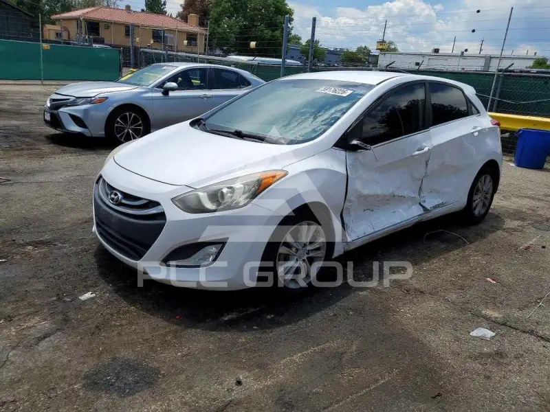 2014 Hyundai Elantra photo