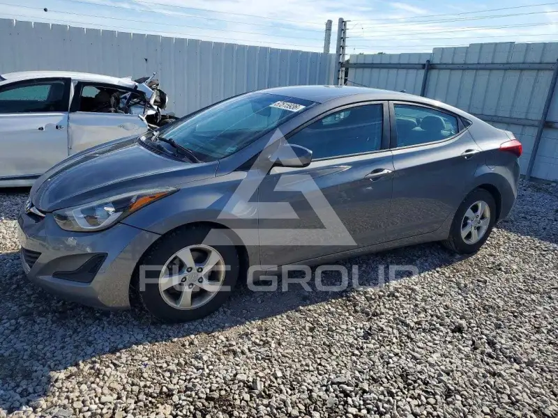 2014 Hyundai Elantra photo