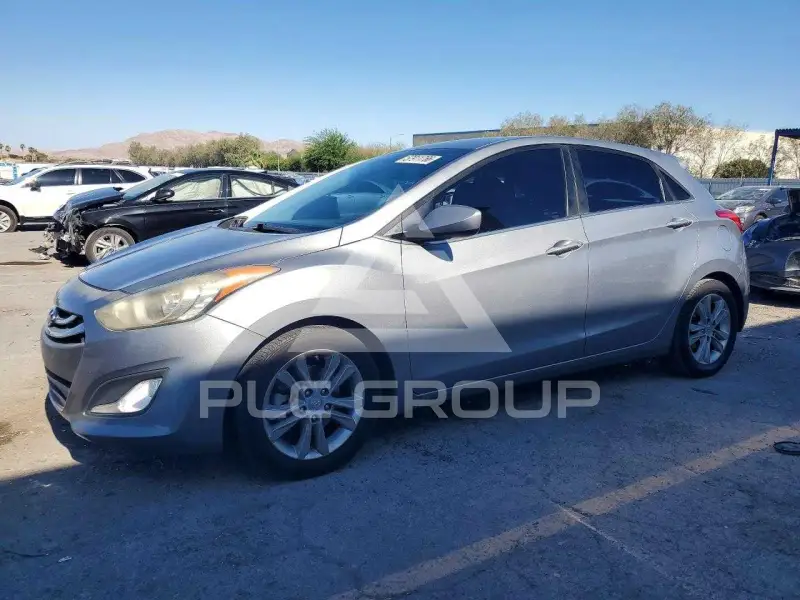 2014 Hyundai Elantra фото