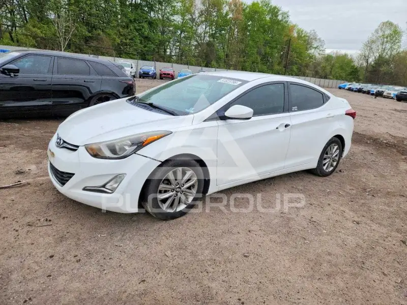 2014 Hyundai Elantra photo