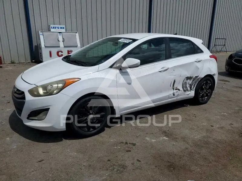 2014 Hyundai Elantra photo
