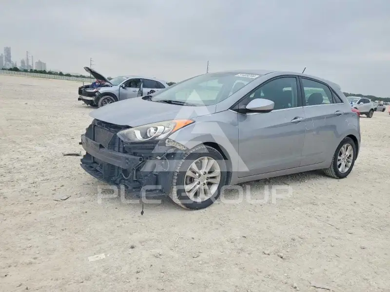 2014 Hyundai Elantra photo