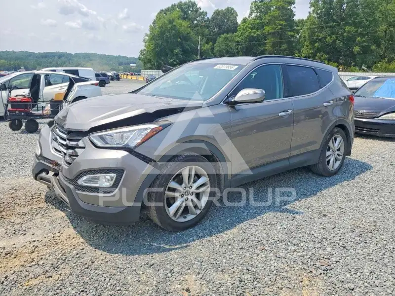 2014 Hyundai Santa Fe photo
