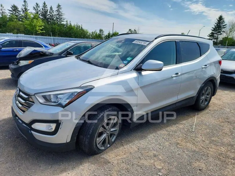 2014 Hyundai Santa Fe photo