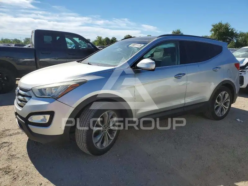 2014 Hyundai Santa Fe photo