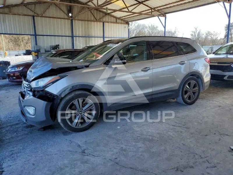 2014 Hyundai Santa Fe photo