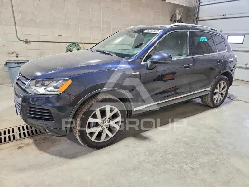 2014 Volkswagen Touareg фото