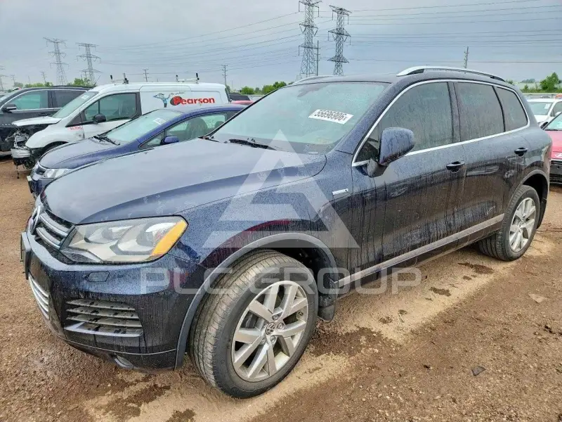 2014 Volkswagen Touareg фото