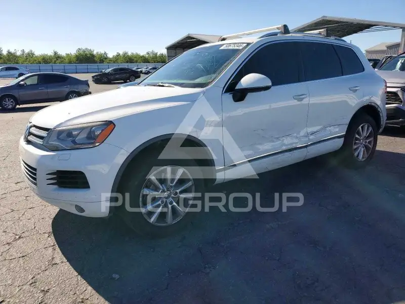 2014 Volkswagen Touareg фото