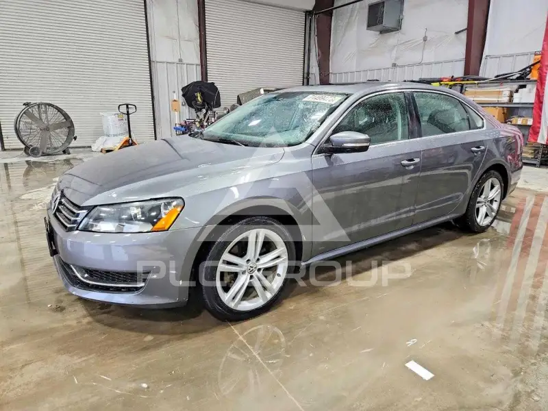 2014 Volkswagen Passat photo